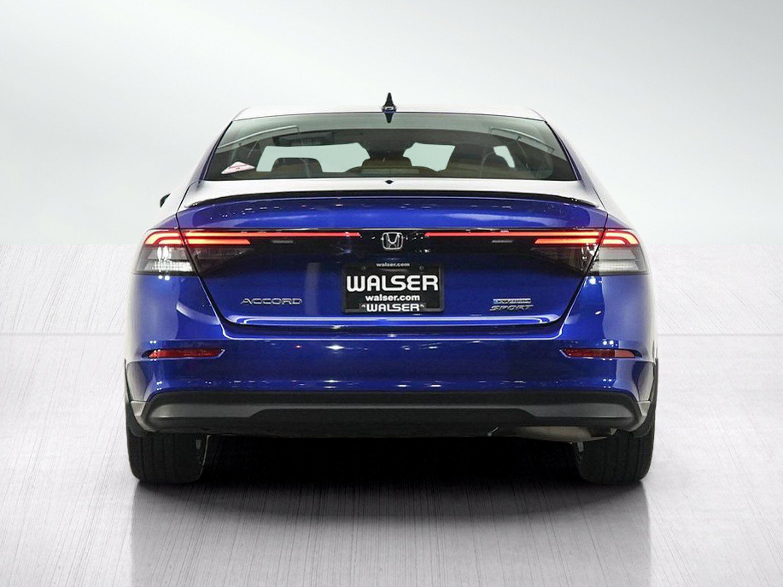 Used 2023 Honda Accord Sport image 4