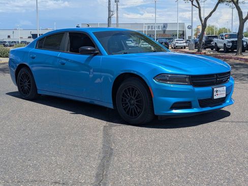 Used 2023 Dodge Charger SXT w/ Cold Weather Package RWD image 8