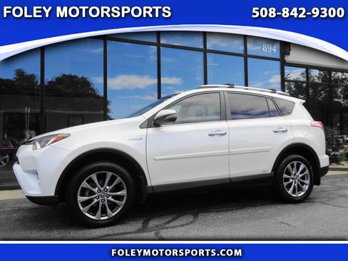 Used 2018 Toyota RAV4 Limited AWD/4WD image 1