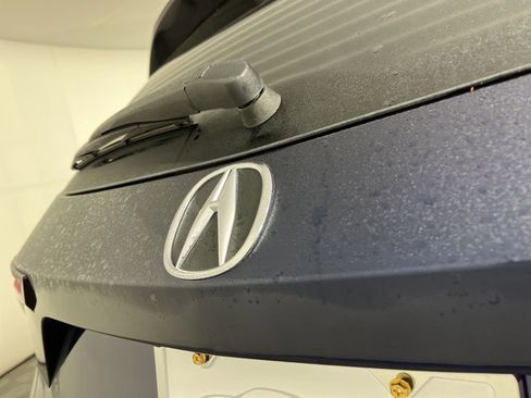 Used 2023 Acura MDX SH-AWD w/ Technology Package image 12