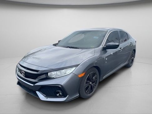 Used 2018 Honda Civic EX image 2