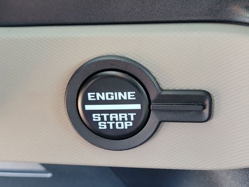 Certified 2023 Ford Bronco Wildtrak AWD/4WD image 30