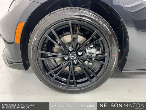 New 2026 MAZDA MX-5 Miata Club w/ Interior Package RWD image 10