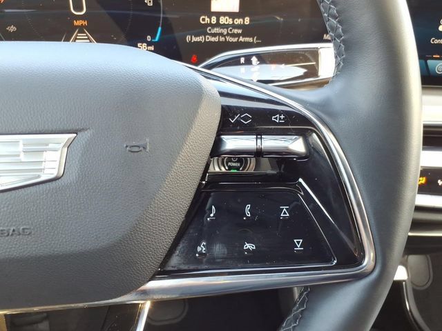 Certified 2025 Cadillac Lyriq Luxury AWD/4WD image 35