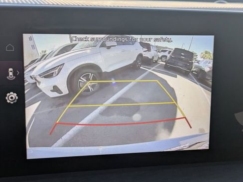 Used 2025 Kia Telluride EX X-Line image 18