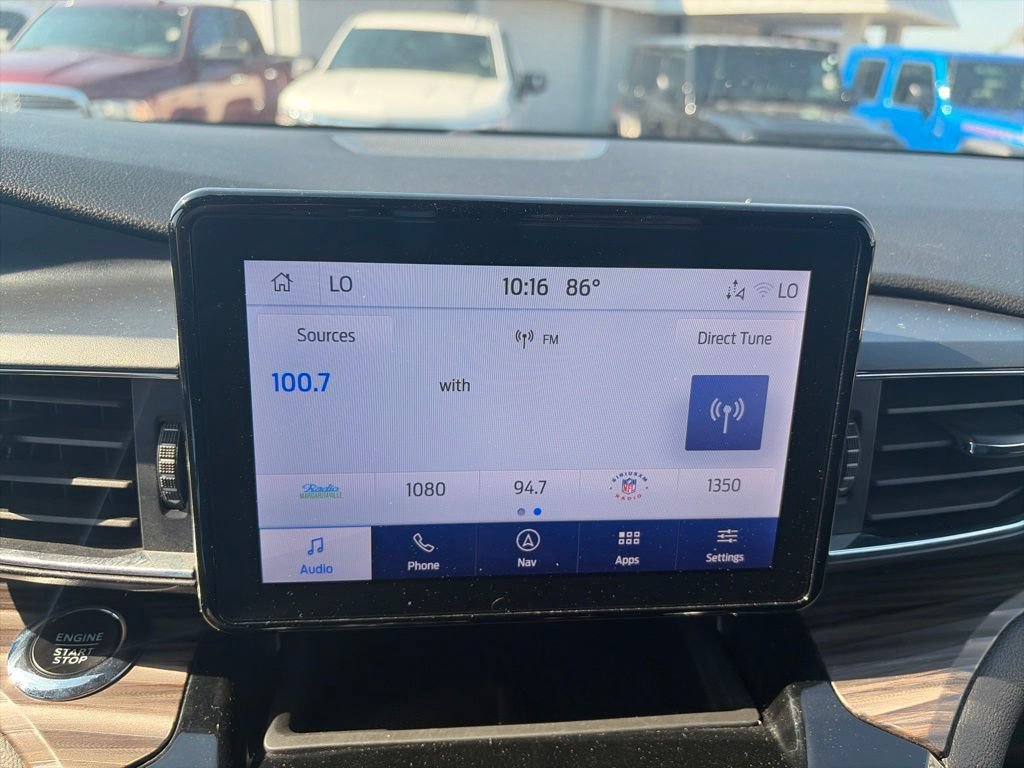 Used 2023 Ford Explorer Limited w/ Equipment Group 301A AWD/4WD image 22