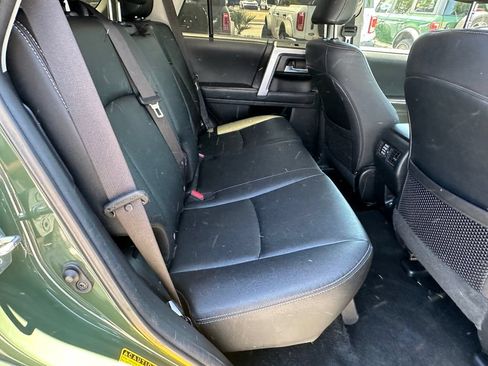 Used 2022 Toyota 4Runner TRD Sport w/ Technology Package AWD/4WD image 18