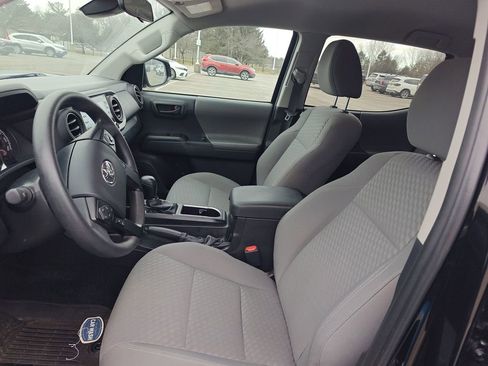 Used 2023 Toyota Tacoma SR image 7