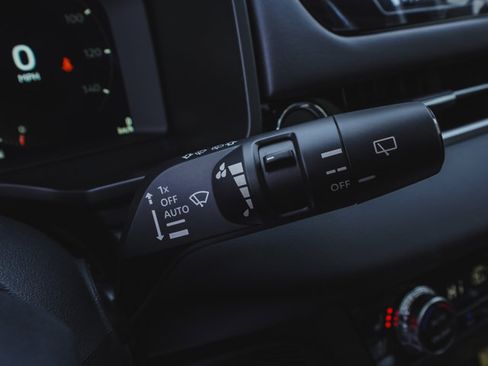 New 2026 Mitsubishi Outlander SEL FWD image 27