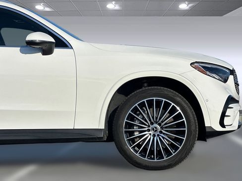 Certified 2024 Mercedes-Benz GLC 300 4MATIC image 36