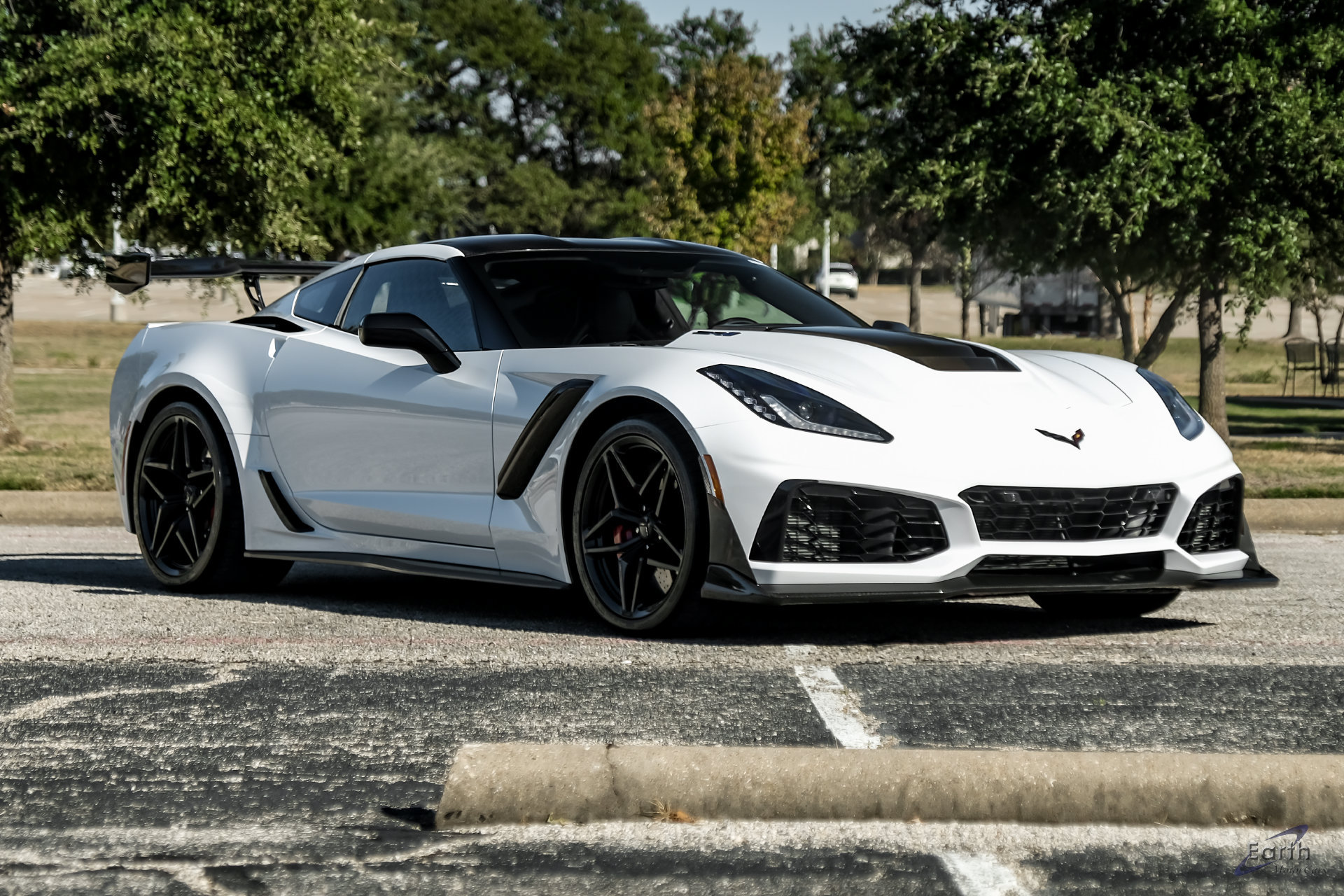 Used 2019 Chevrolet Corvette ZR1 RWD image 32