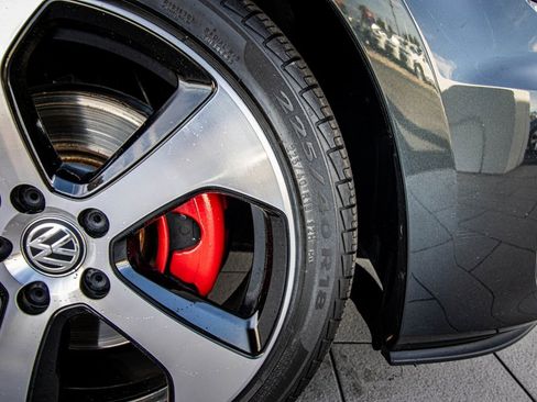 Used 2015 Volkswagen GTI Autobahn image 23