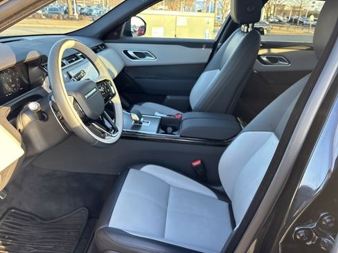Used 2024 Land Rover Range Rover Velar Dynamic SE image 16
