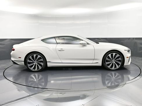 New 2026 Bentley Continental GT image 9
