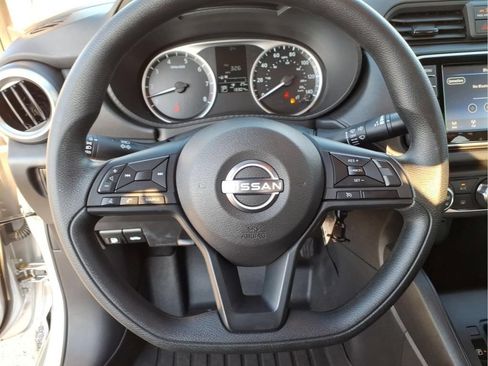 Used 2025 Nissan Versa S w/ Trunk Package FWD image 21