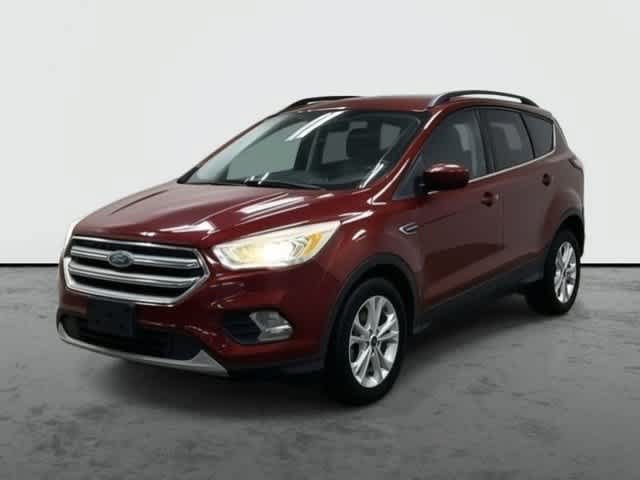 Used 2017 Ford Escape SE w/ Equipment Group 201A FWD image 1