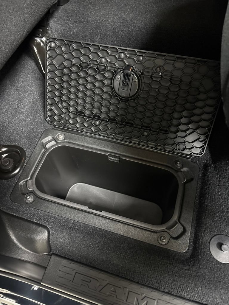 New 2026 RAM 2500 Big Horn AWD/4WD image 22