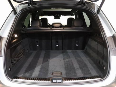 Used 2024 Mercedes-Benz GLE 450 4MATIC w/ AMG Line Exterior image 31