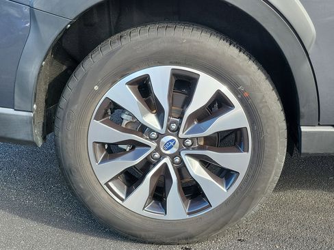 Certified 2024 Subaru Outback Limited XT image 8