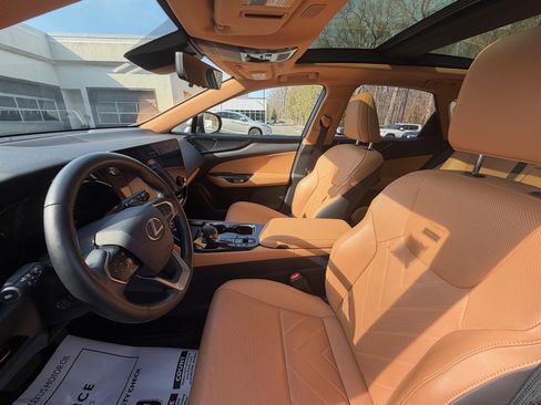 Used 2024 Lexus NX 350h AWD w/ Vision Package image 2