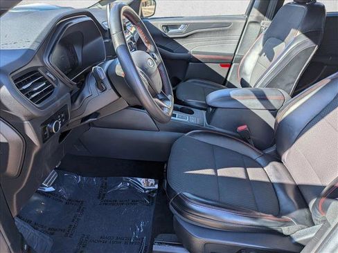 Used 2024 Ford Escape ST-Line image 11