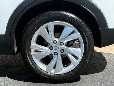 Used 2024 Buick Encore GX Preferred FWD image 16
