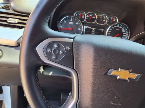Used 2015 Chevrolet Tahoe LT RWD image 21