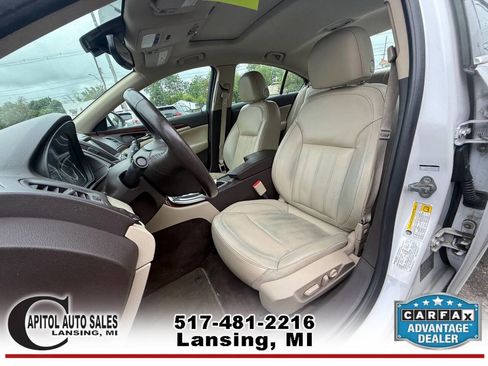 Used 2017 Buick Regal Premium image 15