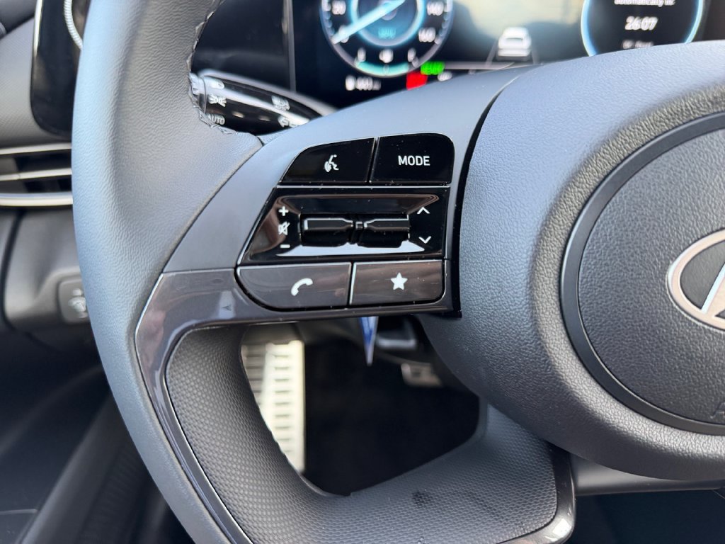 New 2026 Hyundai Elantra SEL FWD image 22
