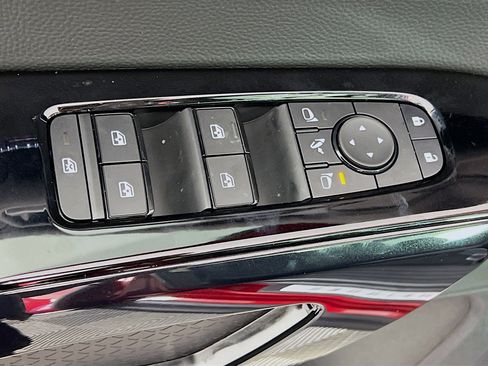 New 2026 Nissan Pathfinder Platinum image 20