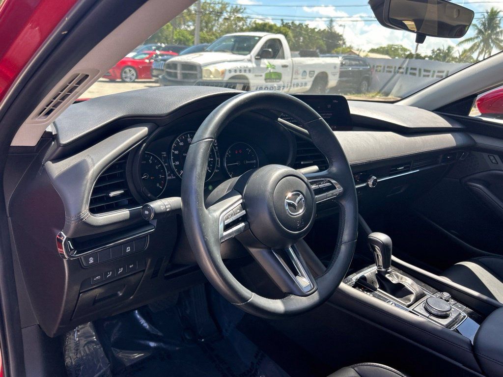 Used 2021 MAZDA MAZDA3 s FWD image 13