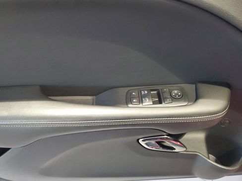 Used 2015 Dodge Challenger SRT Hellcat image 16