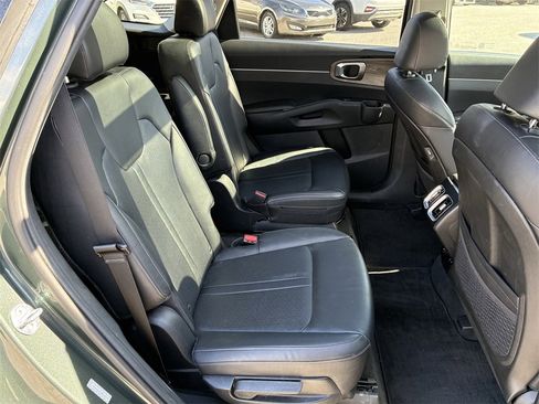 Used 2022 Kia Sorento X-Line EX image 32