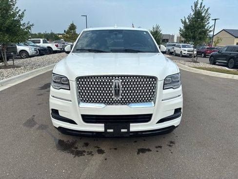 Used 2024 Lincoln Navigator Reserve w/ Equipment Group 201A AWD/4WD image 2