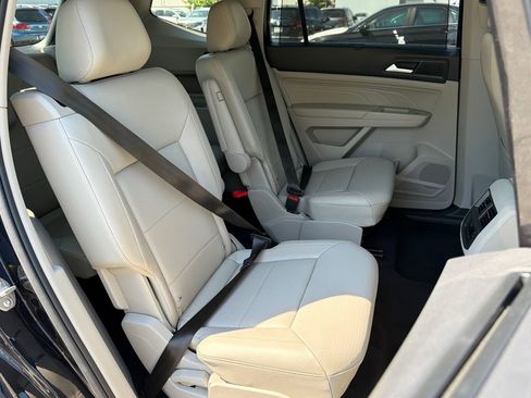 Certified 2022 Volkswagen Atlas SE AWD/4WD image 12