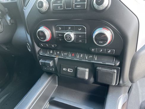 Used 2019 GMC Sierra 1500 SLT w/ SLT Premium Package AWD/4WD image 27