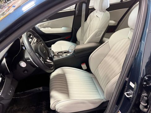 Used 2025 Genesis G70 3.3T Advanced RWD image 19