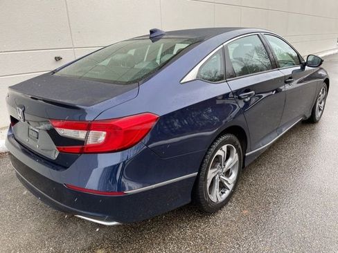 Certified 2018 Honda Accord EX-L image 6