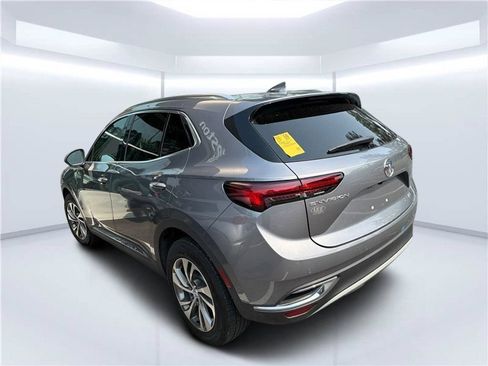 Used 2022 Buick Envision Essence w/ Technology Package I FWD image 7