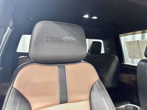 Used 2020 Chevrolet Silverado 2500 High Country w/ Z71 Off-Road Package image 48