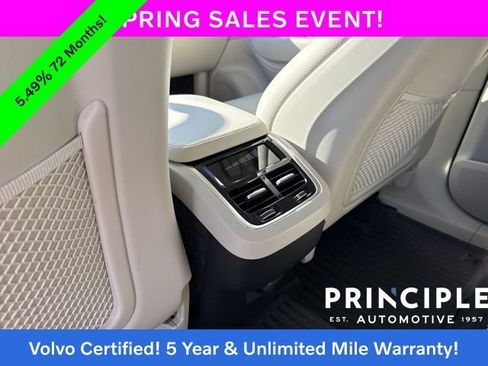 Certified 2024 Volvo XC90 B5 Core w/ Protection Package AWD/4WD image 39