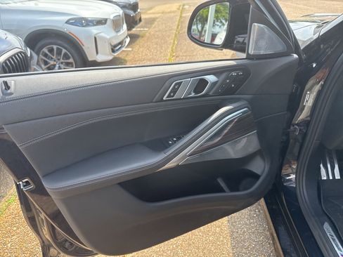 Used 2024 BMW X6 M60i w/ Dynamic Handling Package AWD/4WD image 13