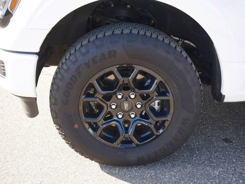 New 2025 Ford F150 XLT w/ Equipment Group 302A MID AWD/4WD image 9