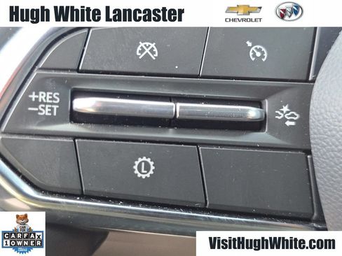 Used 2026 Chevrolet Equinox LT w/ Convenience Package II FWD image 9