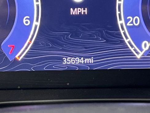 Used 2023 Jeep Grand Cherokee L Laredo image 41