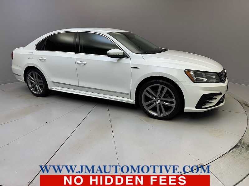 Used 2017 Volkswagen Passat 1.8T R-Line FWD image 7