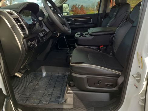 Certified 2024 RAM 3500 Laramie image 19