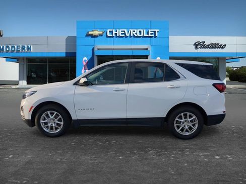 Certified 2023 Chevrolet Equinox LT FWD image 2