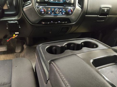 Used 2017 Chevrolet Silverado 1500 LT w/ All Star Edition AWD/4WD image 26