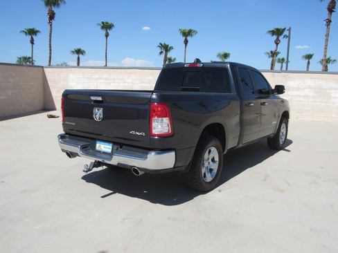 Used 2020 RAM 1500 Big Horn AWD/4WD image 5